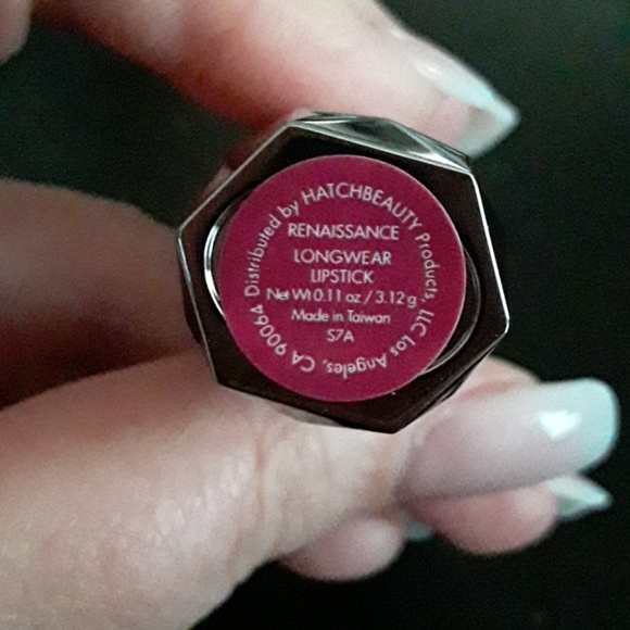 Lipstick - Picture 2 of 5